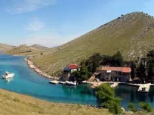 Charter-Kroatien-Sukosan: Kornat - gr��te Insel und Namensgeber der Kornaten