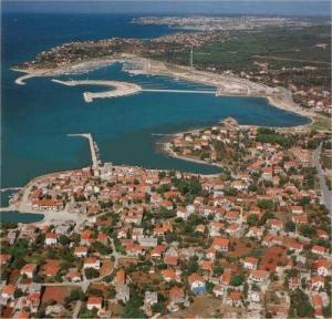 Charter-Kroatien-Sukosan: Die Stadt Sukosan